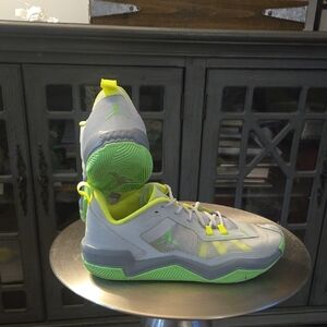 Jordan Kids Sneakers - Gray and Neon Green